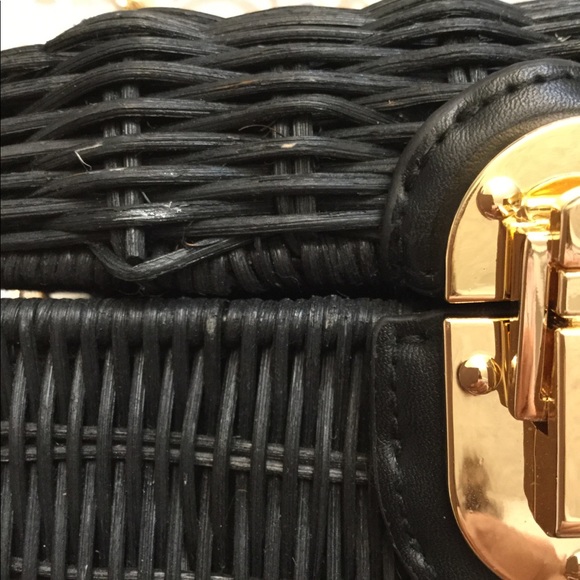 Mango Wicker Small Purse with Gold Chain - Picture 7 of 10